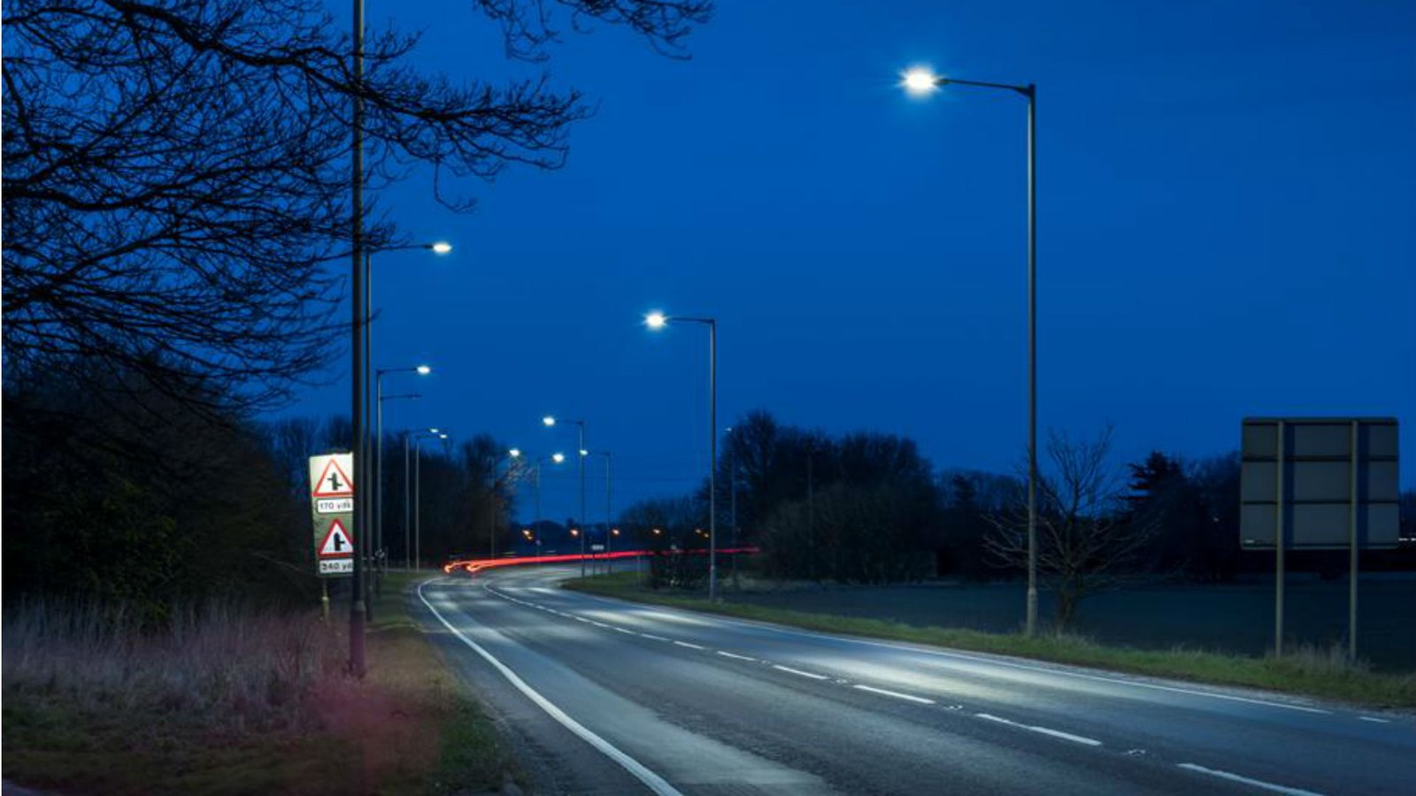 Next weekend – it’s winter time! Street lights switch over for the darker evenings
